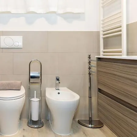 Wave Island! Luxury A - Piscina E Park Free! * Lido di Jesolo