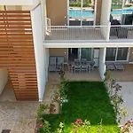 Wave Island! Luxury A - Piscina E Park Free! Ferienhaus *