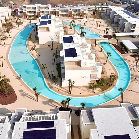 Semesterbostad Wave Island! Luxury A - Piscina E Park Free!