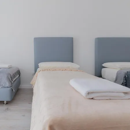 Wave Island! Luxury A - Piscina E Park Free! Semesterbostad Lido di Jesolo