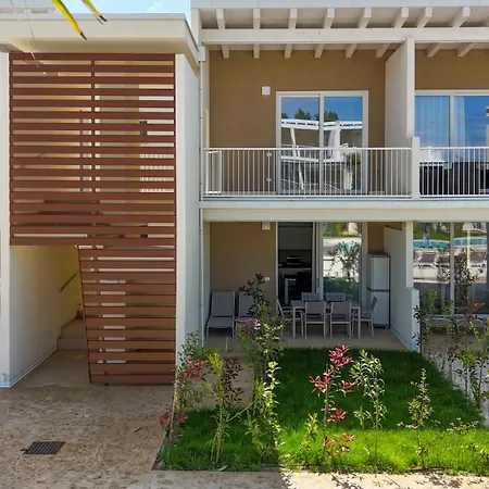 Wave Island! Luxury A Jesolo - Piscina E Park Free!