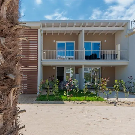 Wave Island! Luxury A - Piscina E Park Free! Ferienhaus